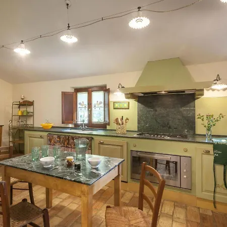 Restful Holiday In With Swimming Pool Fermo