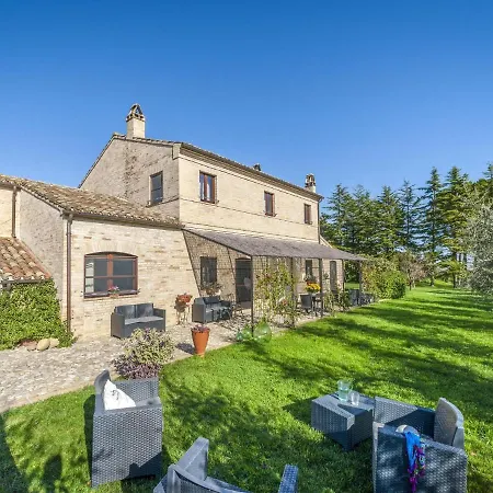 Restful Holiday In With Swimming Pool Fermo